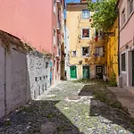 Gralhas Apartament